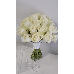 Весільний букет з троянд